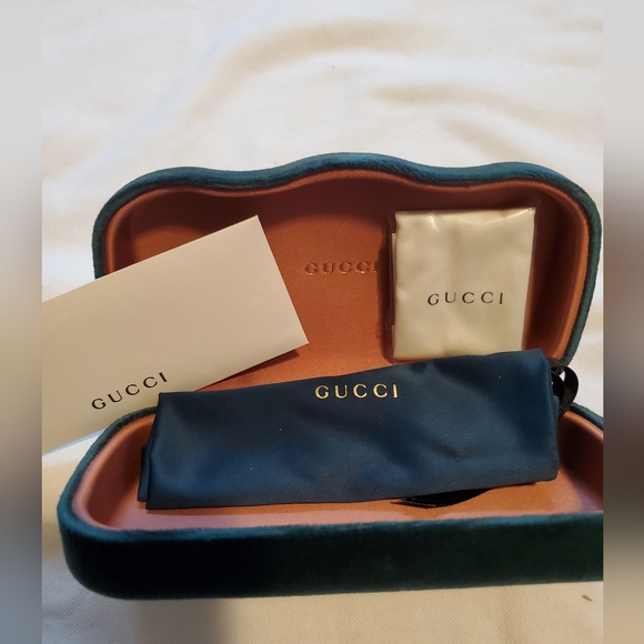 Gucci Womens Black Sunglasses - NWT - Picture 13 of 14